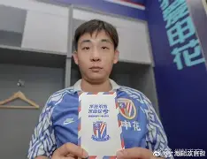 罗纳尔多进球集锦高清过人